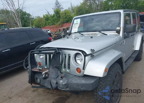 2009 Jeep Wrangler Unlimited Sahara из США, поврежденный, VIN 1J4GA59139L764130